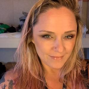 Meet your Posher, Sherry